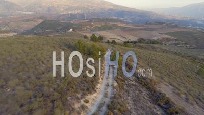Dirt Bike Motorcycle Riders Près De Grenade En Espagne - Vidéo Drone - Vidéo Drone