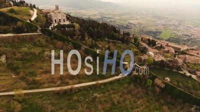Aerial Footage Basilica Di Santa Margherita And Medici Fortress Of Girifalco At Cortona In Tuscany, Italy, 4k - Video Drone Footage