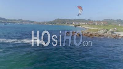 Kite Surfer De La Côte Des îles Scilly Uk - Vidéo Drone