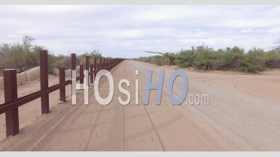 Drone Video Yuma County Arizona Us Mexico Border Steel Fencing - Video Drone Footage