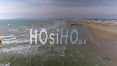 Kite Surf Sur Les Plages De Rye à East Sussex Uk - Vidéo Drone