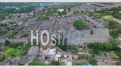 Vue Aérienne De La Cour De Qiao Dans Le Shanxi - Vidéo Drone