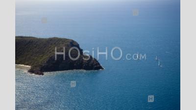Voiliers Au Nord De L'île Great Camanoe. Îles Vierges Britanniques Des Caraïbes - Photographie Aérienne