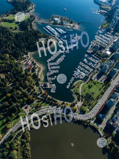 Lost Lagoon Et Coal Harbour Vancouver - Photographie Aérienne
