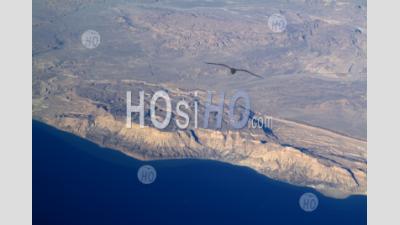 Egypte Mer Rouge Vue Aérienne Des Montagnes Du Sinaï Et De La Rive - Photographie Aérienne