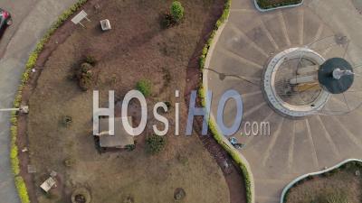 Rond-Point à Cotonou (route De Lomé Et Rnie1), Vidéo Drone