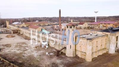 Aerial View Of The Derelict And Abandoned Joliet Prison Or Jail, A Historic Site Since Construction In The 1880s - Video Drone Footage