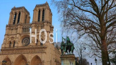 France, Paris, Patrimoine Mondial De L'unesco, Cathédrale Notre-Dame De Paris
