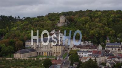 La Roche-Guyon, Village And Castel - Video Drone Footage