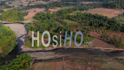 Paysage Agricole Tropical Ouvert, Philippines - Vidéo Drone