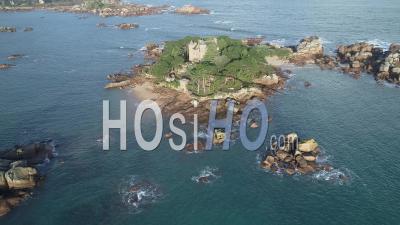 Costaeres Castle In Ploumanac'h - Cote De Granit Rose - Video Drone Footage