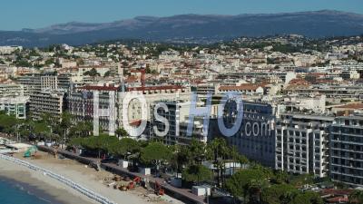 Cannes Bay With La Croisette, French Riviera - Vidéo Drone