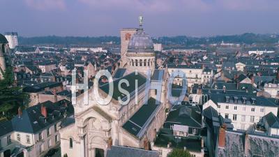 Basilique Saint Martin, Vidéo Drone