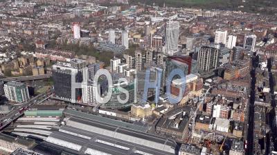 Développement De La Gare De Paddington Et Du Bassin De Paddington, Londres Filmé Par Hélicoptère