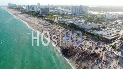 Vidéo Aérienne Covid-19 Des Vacances De Printemps De La Plage De Fort Lauderdale - Vidéo Drone