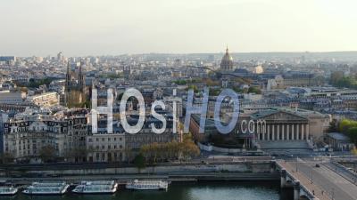 Quais De Seine, Parliement Et Rues Vides Pendant La Quarantaine De Paris - Vidéo Drone