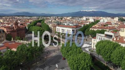 Boulevard Clemenceau In Perpignan During Covid-19 - Video Drone Footage