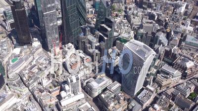 Tours De La Ville De Londres Pendant Le Confinement Du Au Covid-19, Londres Filmé Par Hélicoptère