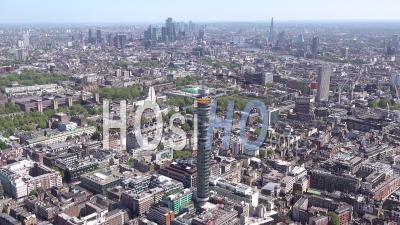 Tour Bt Avec Message Nhs Covid-19 Pendant Le Confinement Du Au Covid-19, Londres, Filmé Par Hélicoptère