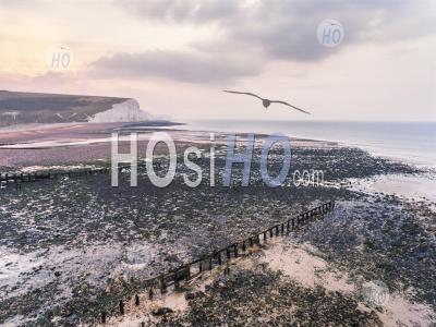 The Seven Sisters Chalk Cliffs, South Downs National Park, East Sussex, Angleterre, Royaume-Uni, Europe - Photographie Aérienne