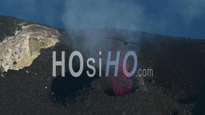 Activité Volcanique Du Volcan Stromboli, îles Éoliennes, Italie