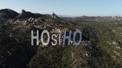 Vue Aérienne De L'ermitage Cross Peak - Vidéo Par Drone