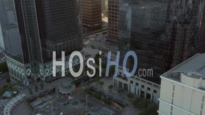 Downtown Los Angeles, California Skyline With Look At Skyline Skyscrapers At Beautiful Blue Sky And Sunny Day 4k - Video Drone Footage