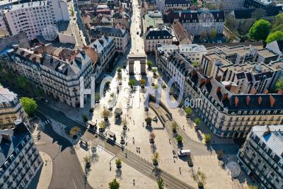 Le Square Darcy à Dijon Centre-Ville - Photographie Aérienne