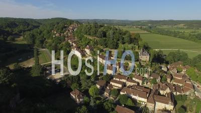  Limeuil, One Of The Most Beautiful Villages In France - Video Drone Footage 