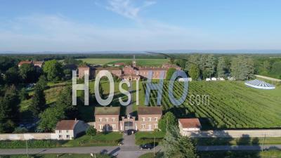 Abbaye Notre-Dames-Des-Dombes, France - Vidéo Par Drone