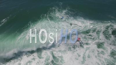 Surfeurs Sur L'océan, Plage De Lacanau, Vidéo Drone