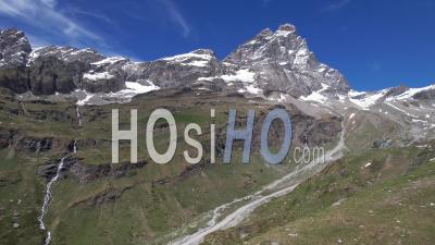  Le Cervin, Matterhorn, Côté Italien, Vu Du Drone