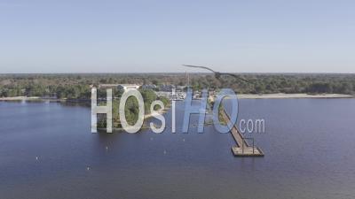 Survol D'hourtin Le Lac - Vidéo Aérienne Par Drone