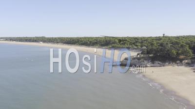 Vidéo Par Drone De Saint-Georges-De-Didonne, La Crique De Suzac, La Grande Plage