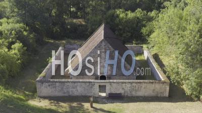 Vidéo Par Drone Du Fort Médoc, La Poudrière