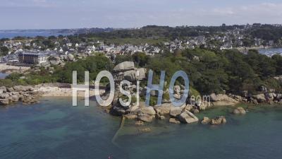 Vidéo Par Drone De Ploumanac'h, Rocher Castel Braz, Plage De La Bastille