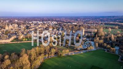 Magdalen College Et Oxford Botanic Garden, Oxford- Vidéo Drone
