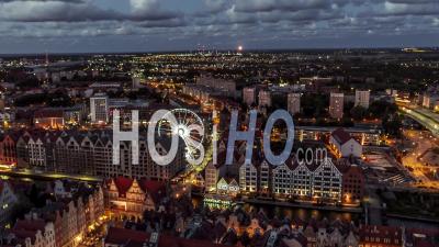 Gdansk, Vieille Ville, Stare Miasto, Stara Motlawa, Vidéo Drone